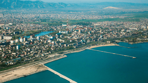 Вид на Махачкалу. Фото https://ru.wikipedia.org/wiki/Махачкала Вид на Махачкалу. Фото https://ru.wikipedia.org/wiki/Махачкала