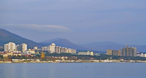 Геленджик. Фото Кирилл Лубнин https://commons.wikimedia.org/wiki/Category:Gelendzhik#/media/File:-_panoramio_(1485).jpg Геленджик. Фото Кирилл Лубнин https://commons.wikimedia.org/wiki/Category:Gelendzhik#/media/File:-_panoramio_(1485).jpg
