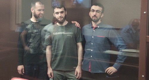 Абубакар Ризванов, Абдулмумин Гаджиев, Кемал Тамбиев (слева направо). Фото Константина Волгина для "Кавказского узла" Абубакар Ризванов, Абдулмумин Гаджиев, Кемал Тамбиев (слева направо). Фото Константина Волгина для "Кавказского узла"