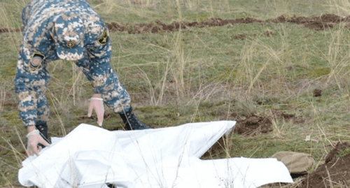 Поисковые работы в зоне боев в Нагорном Карабахе. Фото пресс-службы Госслужбы по чрезвычайным ситуациям МВД Нагорного Карабаха. http://rs-nkr.am/content.php?contid=3160&fbclid=IwAR147wm1I979pbAj3B_oQhT35FrCmEpxe8C9bVsdRV2YsZZs9pbdBefigAI Поисковые работы в зоне боев в Нагорном Карабахе. Фото пресс-службы Госслужбы по чрезвычайным ситуациям МВД Нагорного Карабаха. http://rs-nkr.am/content.php?contid=3160&fbclid=IwAR147wm1I979pbAj3B_oQhT35FrCmEpxe8C9bVsdRV2YsZZs9pbdBefigAI