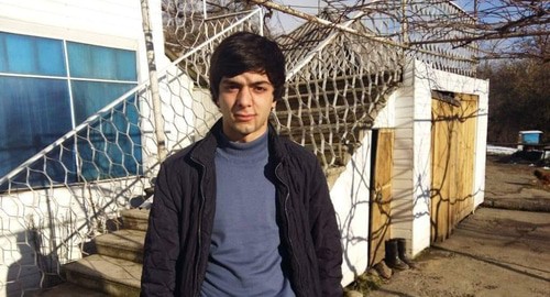  Анри Атейба. Фото: Facebook / David Dasania
Подробнее: https://eadaily.com/ru/news/2021/09/14/mvd-abhazii-prokommentirovalo-chto-v-milicii-zabili-zaderzhannogo