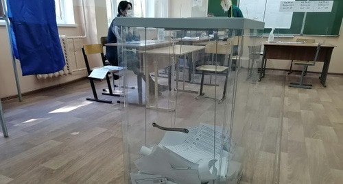 Избирательный участок. Фото: Татьяна Филимонова для "Кавказского узла" Избирательный участок. Фото: Татьяна Филимонова для "Кавказского узла"