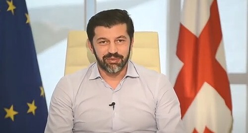 Каха Каладзе. Кадр видео Kakha Kaladze https://www.youtube.com/watch?v=nMDen8DV5ig Каха Каладзе. Кадр видео
Kakha Kaladze https://www.youtube.com/watch?v=nMDen8DV5ig
