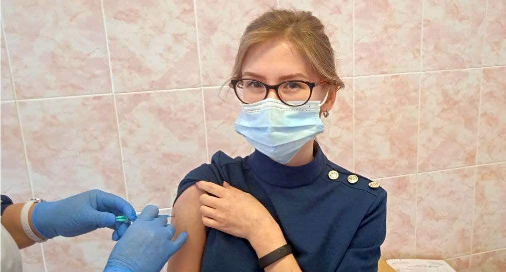 Вакцинация. Фото Elena Yashmetova https://flic.kr/p/2kJEct9 Вакцинация. Фото Elena Yashmetova https://flic.kr/p/2kJEct9