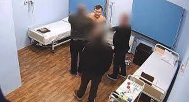 Саакашвили в тюремной больнице. Фото: facebook/moc.gov.ge Саакашвили в тюремной больнице. Фото: facebook/moc.gov.ge