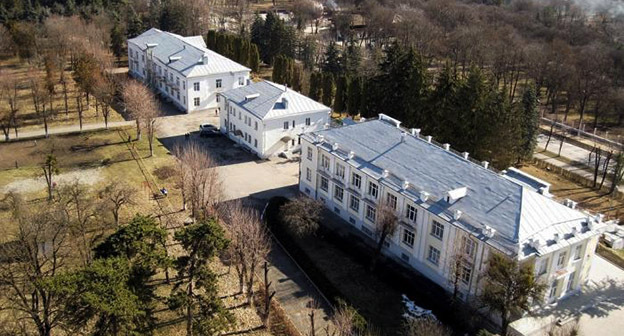 Санаторий "Курорт "Нальчик". Фото: Stim http://wikimapia.org/27219047/ru/АО-«Курорт-Нальчик» Санаторий "Курорт "Нальчик". Фото: Stim http://wikimapia.org/27219047/ru/АО-«Курорт-Нальчик»
