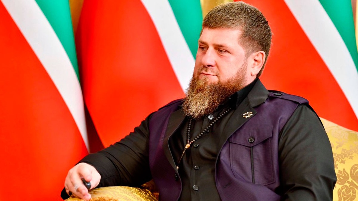 Рамзан Кадыров. Фото: пресс-службы министерства культуры https://tvzvezda.ru/news/20219292243-OU0BL.html Рамзан Кадыров. Фото: пресс-службы министерства культуры https://tvzvezda.ru/news/20219292243-OU0BL.html