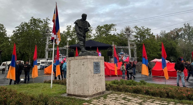 Палатки протестующих в Ереване. Фото Армине Мартиросян для "Кавказского узла". Палатки протестующих в Ереване. Фото Армине Мартиросян для "Кавказского узла".