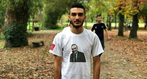 Блогер Мухаммад Мирзали. Скриншот http://www.massa.az/news/az/4998/arestovan-zyat-blogera-kotoryj-nahoditsya-v-politemigracii
