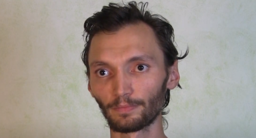 Джавид Гара. Скриншот видео https://www.youtube.com/watch?v=DFtoYq_YtP4&t=178s Джавид Гара. Скриншот видео https://www.youtube.com/watch?v=DFtoYq_YtP4&t=178s