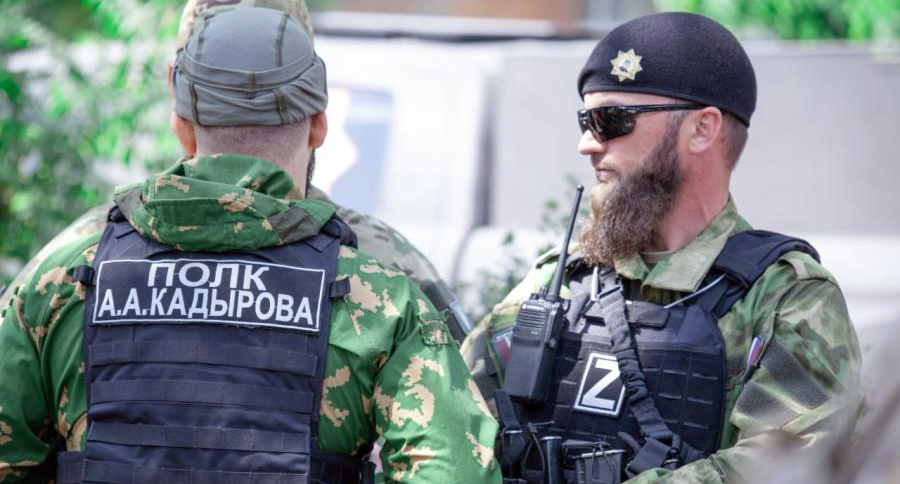Силовики в Чечне. Фото: Артур Гичкаев / ИА "Грозный-информ" Силовики в Чечне. Фото: Артур Гичкаев / ИА "Грозный-информ"