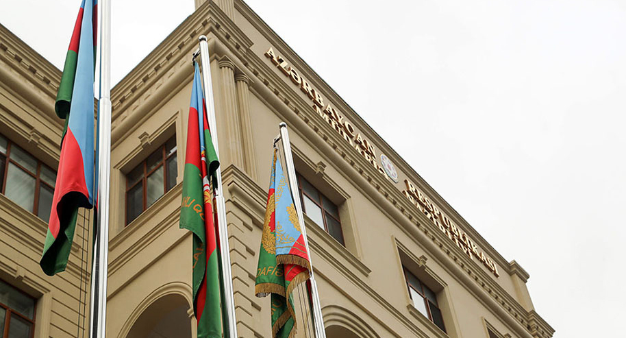 Здание миноброны Азербайджана. https://mod.gov.az/az/news/azerbaycan-ordusunun-movqeleri-atese-tutulub-41236.html Здание миноброны Азербайджана. https://mod.gov.az/az/news/azerbaycan-ordusunun-movqeleri-atese-tutulub-41236.html