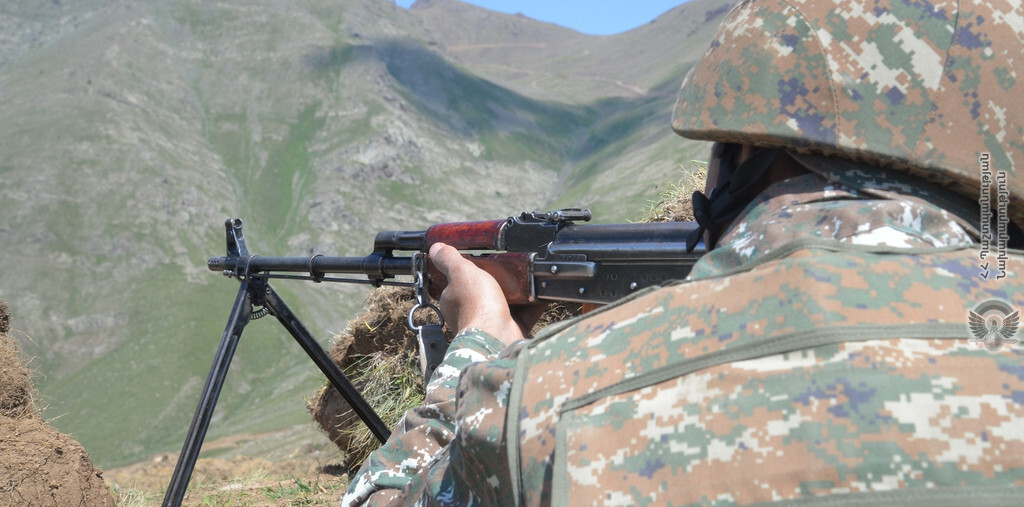Армянский военный. Фото: пресс-служба Минобороны Армении. https://mil.am/ru/news/11008 Армянский военный. Фото: пресс-служба Минобороны Армении. https://mil.am/ru/news/11008