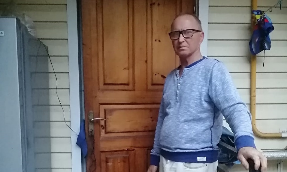 Владимир Атаманчук на пороге своего дома. Фото Светланы Кравченко для "Кавказского узла" Владимир Атаманчук на пороге своего дома. Фото Светланы Кравченко для "Кавказского узла"