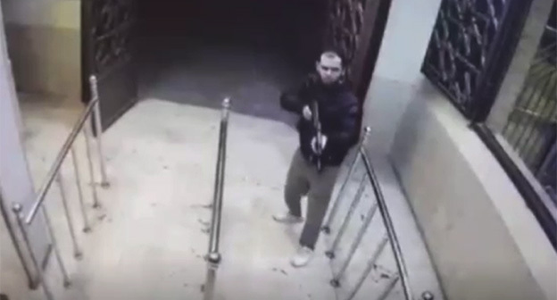 Теракт в Ширазе. Фото: https://newsarmenia.am/news/incidents/15-chelovek-pogibli-v-khode-terakta-v-irane-mid-armenii-vyrazil-soboleznovaniya-video/ Теракт в Ширазе. Фото: https://newsarmenia.am/news/incidents/15-chelovek-pogibli-v-khode-terakta-v-irane-mid-armenii-vyrazil-soboleznovaniya-video/