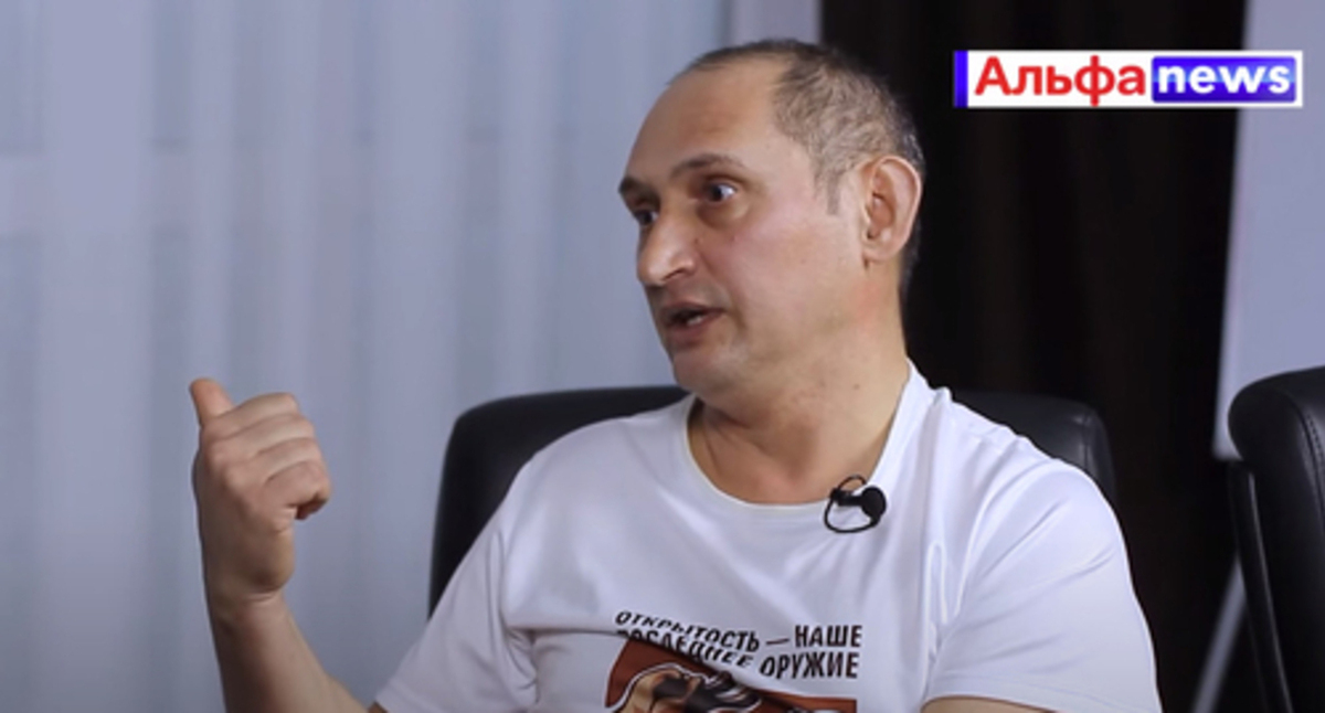 Виталий Вотановский. Кадр видео
"Альфа news" https://www.youtube.com/watch?v=PrGP1uJlbKA&t=7s Виталий Вотановский. Кадр видео
"Альфа news" https://www.youtube.com/watch?v=PrGP1uJlbKA&t=7s