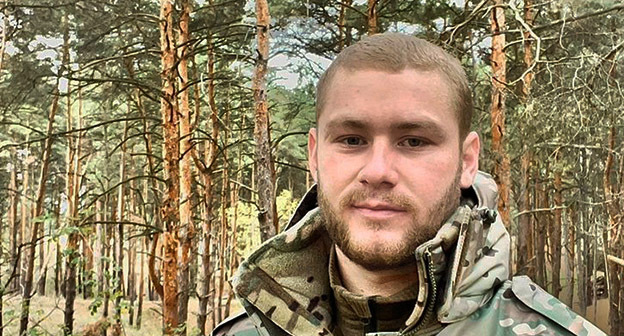 Владимир Куштаев. Фото: https://mayskiy.kbr.ru/news/pozyvnoy-kazak-predstavlen-k-nagrazhdeniyu-ordenom-muzhestva-posmertno.html Владимир Куштаев. Фото: https://mayskiy.kbr.ru/news/pozyvnoy-kazak-predstavlen-k-nagrazhdeniyu-ordenom-muzhestva-posmertno.html