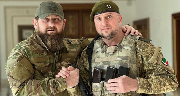 Рамзан Кадыров и Апти Алаудинов, фото: тг-каналл Рамзана Кадырова, https://t.me/RKadyrov_95/3343 Рамзан Кадыров и Апти Алаудинов, фото: тг-каналл Рамзана Кадырова, https://t.me/RKadyrov_95/3343