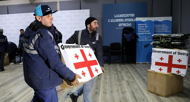 Грузия направила в Турцию гуманитарную помощь. Фото: https://sova.news/2023/02/14/pravitelstvo-gruzii-napravilo-v-turcziyu-gumanitarnuyu-pomoshh/ Грузия направила в Турцию гуманитарную помощь. Фото: https://sova.news/2023/02/14/pravitelstvo-gruzii-napravilo-v-turcziyu-gumanitarnuyu-pomoshh/