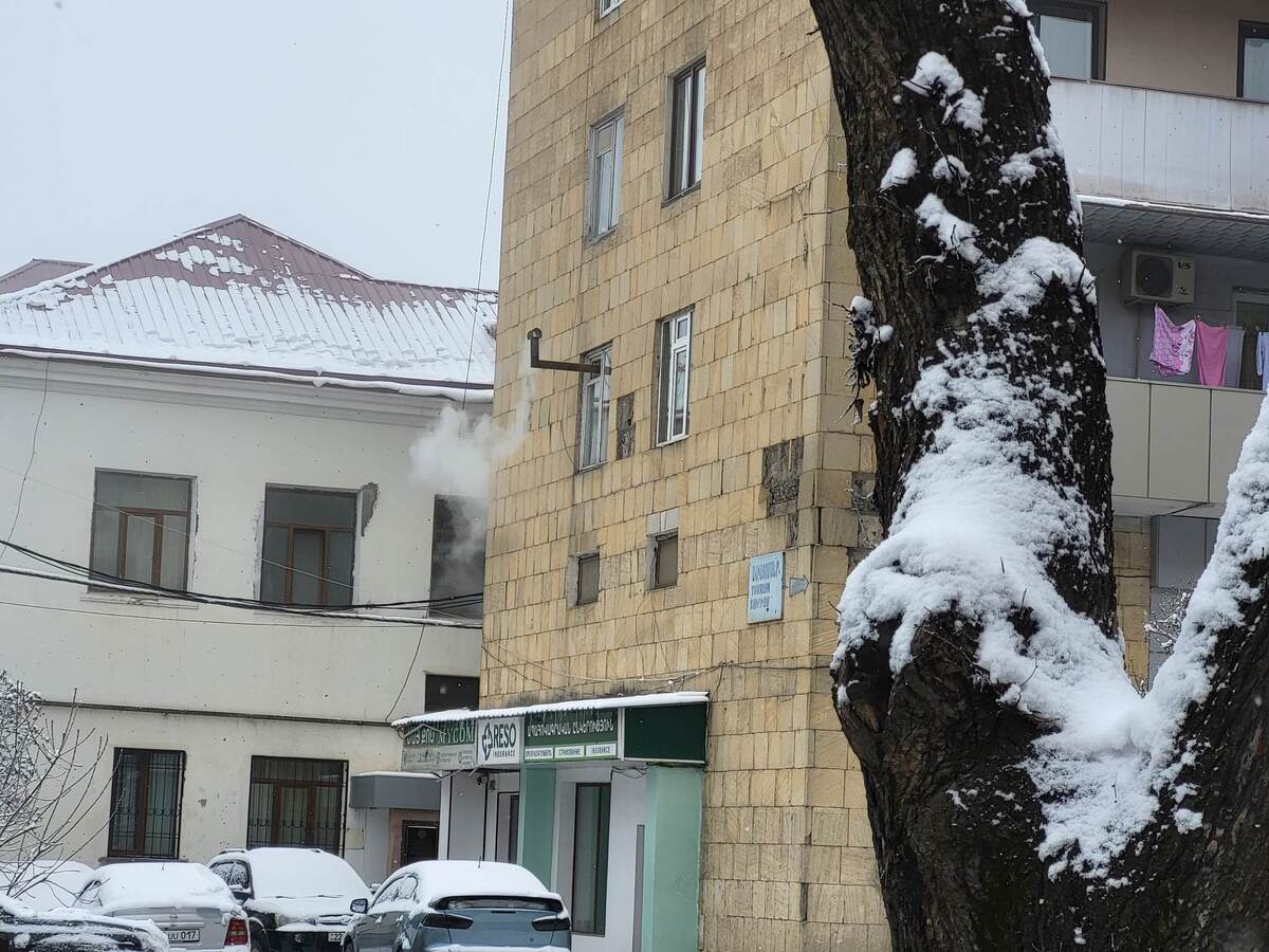 Жилые дома в Степанакерте. Нагорный Карабах, февраль 2023 г. Фото Алвард Григорян для "Кавказского узла" Жилые дома в Степанакерте. Нагорный Карабах, февраль 2023 г. Фото Алвард Григорян для "Кавказского узла"