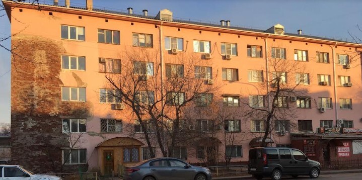 Аварийный дом в Ленинском районе Астрахани. Фото Вячеслава Ященко для "Кавказского узла". Аварийный дом в Ленинском районе Астрахани. Фото Вячеслава Ященко для "Кавказского узла".