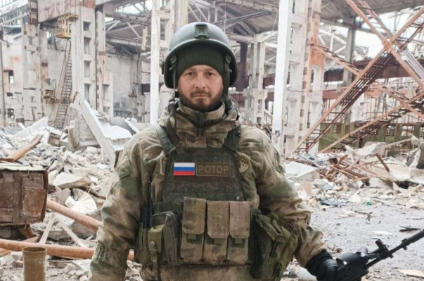Роман Киселев. Скриншот фото из Telegram-канала администрации Кропоткина от 11.03.23, https://t.me/admkropotkingorod/3536 Роман Киселев. Скриншот фото из Telegram-канала администрации Кропоткина от 11.03.23, https://t.me/admkropotkingorod/3536