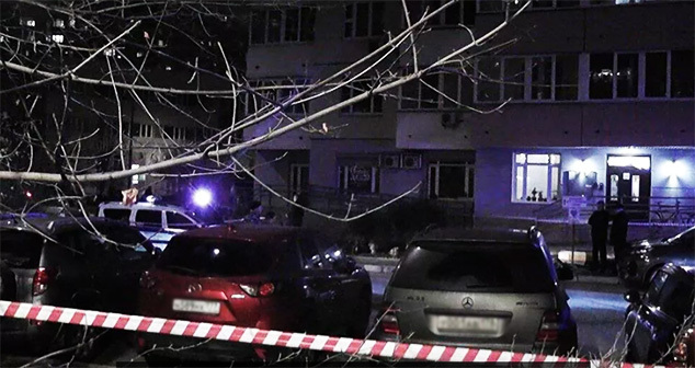 Место убийства руководителя центра "Э" МВД РФ по Ингушетии Ибрагима Эльджаркиева. Москва, ноябрь 2019 г. Фото: © АГН "Москва" / Мобильный репортер Место убийства руководителя центра "Э" МВД РФ по Ингушетии Ибрагима Эльджаркиева. Москва, ноябрь 2019 г. Фото: © АГН "Москва" / Мобильный репортер