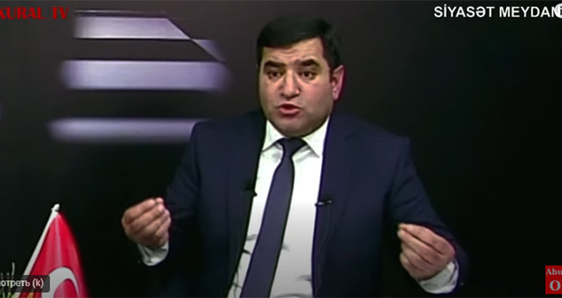 Эльнур Шукюров. Скриншот видео https://www.youtube.com/watch?v=c30_BT5q49w Эльнур Шукюров. Скриншот видео https://www.youtube.com/watch?v=c30_BT5q49w