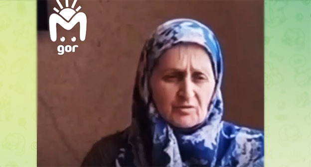 Видеообращение матери Амирхана Гуражева к сыну. Скриншот видео https://t.me/mash_gor/3301 Видеообращение матери Амирхана Гуражева к сыну. Скриншот видео https://t.me/mash_gor/3301