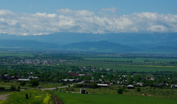 Село Алхан-Кала. Фото https://chechnyainfo.com/alhan-kala.html Село Алхан-Кала. Фото https://chechnyainfo.com/alhan-kala.html