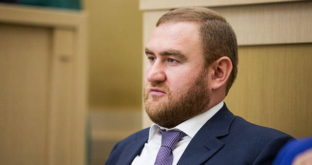 Рауф Арашуков. Фото пресс-службы Совета Федерации Рауф Арашуков. Фото пресс-службы Совета Федерации