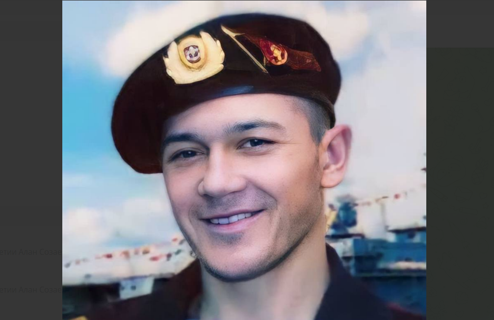 Алан Созаев. Скриншот фото из Telegram-канала администрации Дигорского района от 24.05.23, https://t.me/amsdigorskiyrayon/2206 Алан Созаев. Скриншот фото из Telegram-канала администрации Дигорского района от 24.05.23, https://t.me/amsdigorskiyrayon/2206