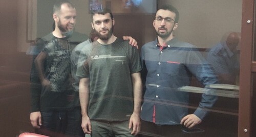 Абубакар Ризванов, Абдулмумин Гаджиев, Кемал Тамбиев (слева направо). Фото Константина Волгина для "Кавказского узла" Абубакар Ризванов, Абдулмумин Гаджиев, Кемал Тамбиев (слева направо). Фото Константина Волгина для "Кавказского узла"