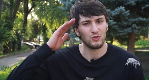 Абубакар Янгулбаев. Скриншот видео https://www.instagram.com/p/CTMV4sFICpP/ Абубакар Янгулбаев. Скриншот видео https://www.instagram.com/p/CTMV4sFICpP/