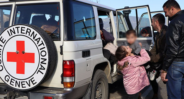 Представители Красного Креста. Фото: ICRC Представители Красного Креста. Фото: ICRC