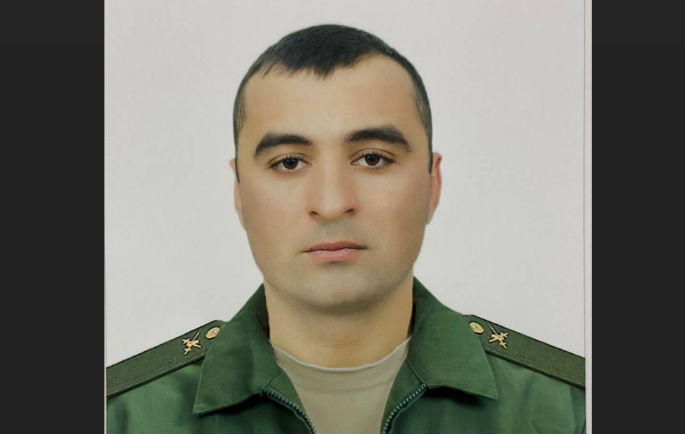Бекхан Ахмедов. Скриншот фото из Telegram-канала администрации Хасавюрта, https://t.me/gohasavyurt/7029 Бекхан Ахмедов. Скриншот фото из Telegram-канала администрации Хасавюрта, https://t.me/gohasavyurt/7029