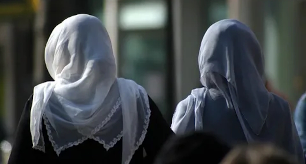 Девочки в хиджабах, фото: islamnews.ru Девочки в хиджабах, фото: islamnews.ru