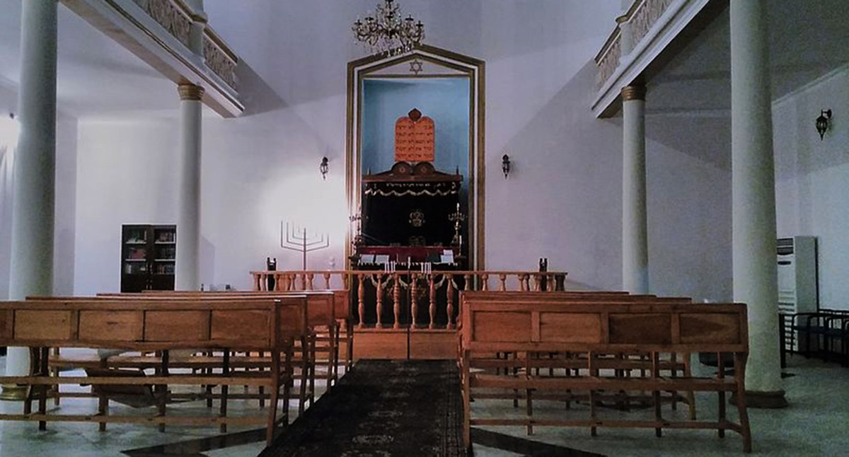 Интерьер Батумской синагоги. Фото: Jcornelius. https://ru.wikipedia.org Интерьер Батумской синагоги. Фото: Jcornelius. https://ru.wikipedia.org