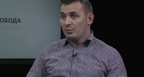Игорь Нагавкин. Скриншот видео https://www.youtube.com/watch?v=889D7ey9c0w Игорь Нагавкин. Скриншот видео https://www.youtube.com/watch?v=889D7ey9c0w