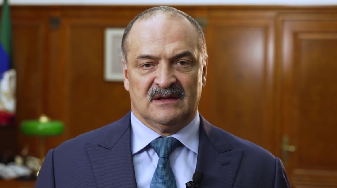 Сергей Меликов. Стоп-кадр видео из Telegram-канала главы Дагестана от 30.10.23, https://t.me/melikov05/1547
Сергей Меликов. Стоп-кадр видео из Telegram-канала главы Дагестана от 30.10.23, https://t.me/melikov05/1547