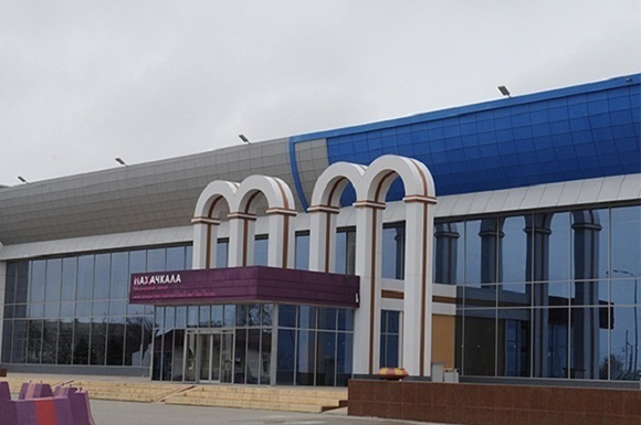 Аэропорт Махачкалы. Фото: https://mahachkala.aeroport.website/ Аэропорт Махачкалы. Фото: https://mahachkala.aeroport.website/