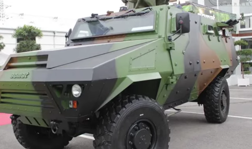 Бронеавтомобиль Bastion. Стоп-кадр видео из YouTube-канала European Defense, https://www.youtube.com/watch?v=rZUPioEBBds Бронеавтомобиль Bastion. Стоп-кадр видео из YouTube-канала European Defense, https://www.youtube.com/watch?v=rZUPioEBBds