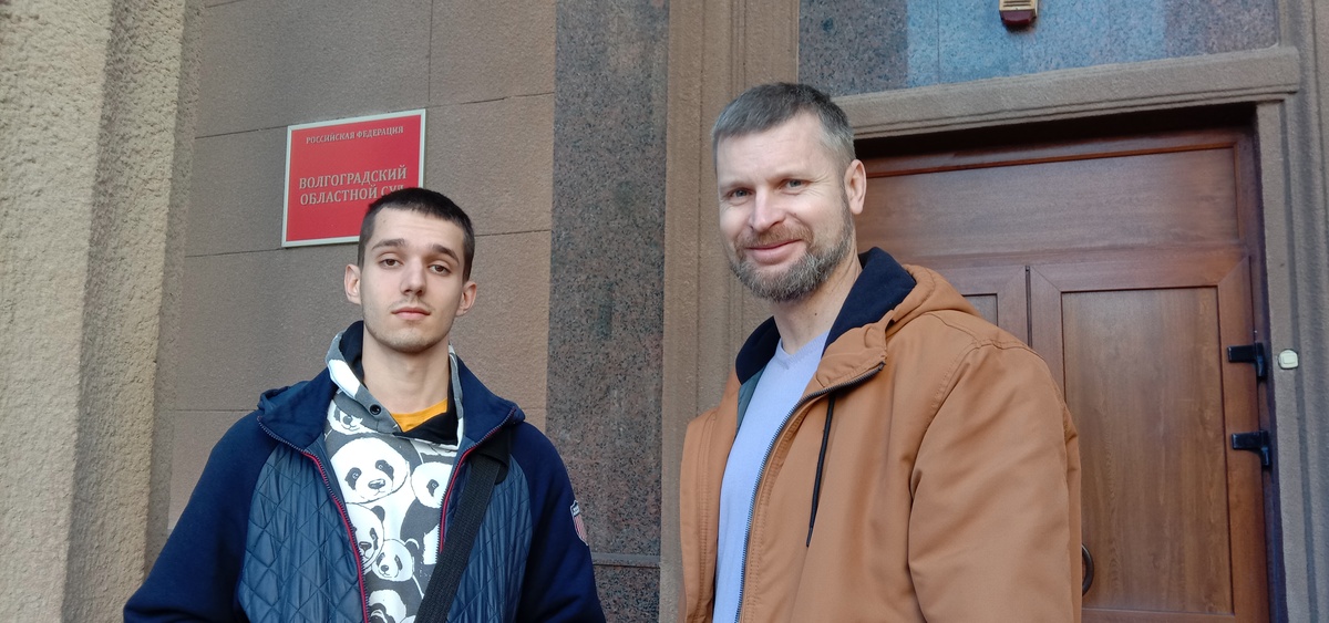 Павел Абрамов (слева) и 
Сергей Семушин. Фото Вячеслава Ященко для "Кавказского узла"