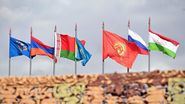 Флаги ОДКБ. Фото: https://vpk.name/images/i351048.html Флаги ОДКБ. Фото: https://vpk.name/images/i351048.html