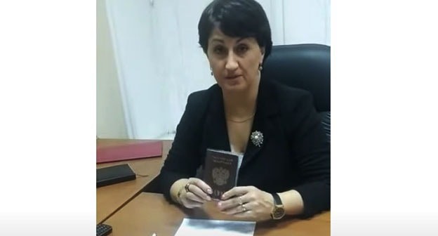 Лариса Бочиева. Скриншот видео https://www.youtube.com/watch?v=GvDfhUiMTLo Лариса Бочиева. Скриншот видео https://www.youtube.com/watch?v=GvDfhUiMTLo