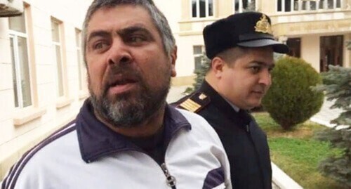 Ализамин Салаев. Скриншот видео со страницы в Facebook (принадлежит компании Meta, деятельность которой запрещена в России) Ализамин Салаев. Скриншот видео со страницы в Facebook (принадлежит компании Meta, деятельность которой запрещена в России)