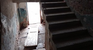 Подъезд дома по улице Ляхова, фото: корреспондент 