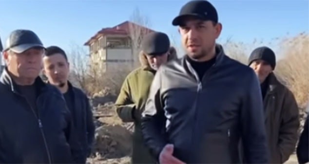 Кадр видеообращения жителей Дагогней к Сергею Меликову. Скриншот видео https://www.youtube.com/watch?v=n580reEGFz4 Кадр видеообращения жителей Дагогней к Сергею Меликову. Скриншот видео https://www.youtube.com/watch?v=n580reEGFz4