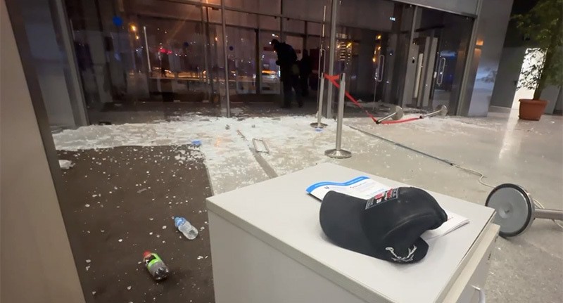 На месте теракта в "Крокус Сити Холле" в Красногорске. Кадр из видео в телеграм-канале Следкома https://t.me/sledcom_press/12291 На месте теракта в "Крокус Сити Холле" в Красногорске. Кадр из видео в телеграм-канале Следкома https://t.me/sledcom_press/12291