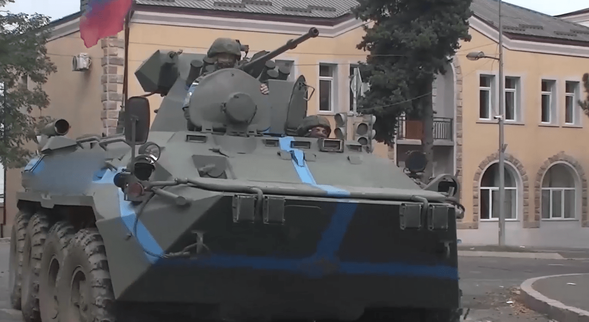 Российские миротворцы в Карабахе. Стоп-кадр видео Минобороны России от 4.10.23, https://t.me/mod_russia/31119 Российские миротворцы в Карабахе. Стоп-кадр видео Минобороны России от 4.10.23, https://t.me/mod_russia/31119